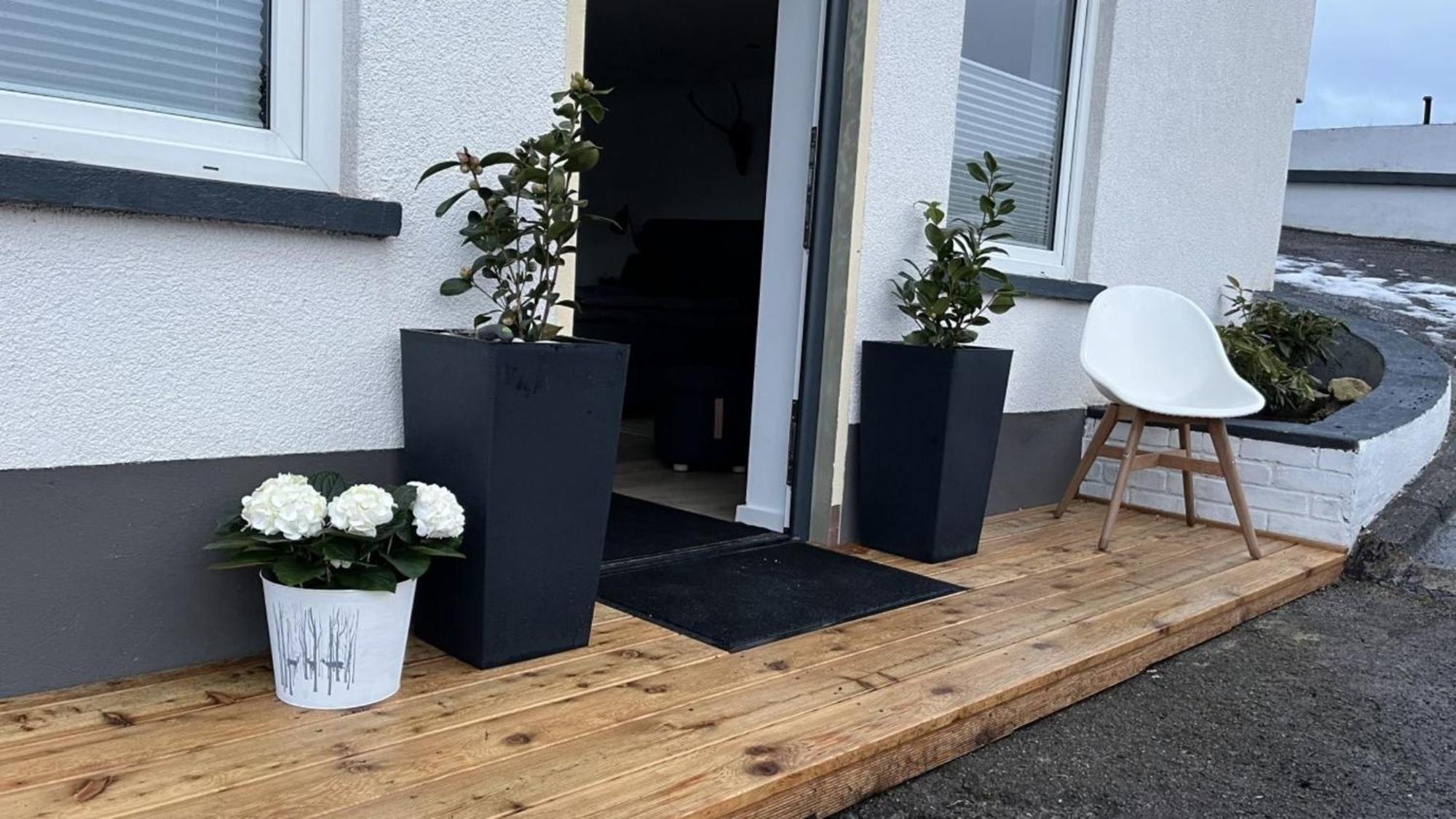 Wellness Appartement Eifelglueck Pelm Exterior foto